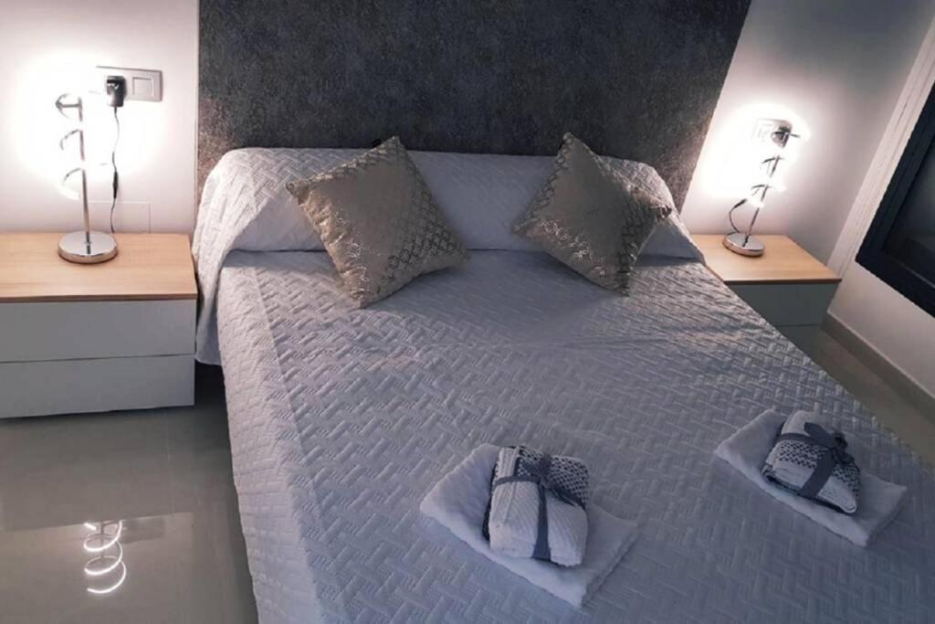 Brilliant Apartment Cibeles Торевьиа Экстерьер фото