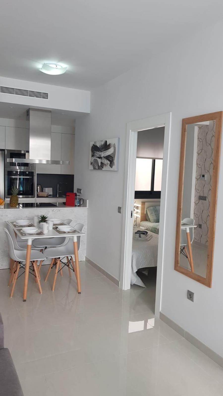 Brilliant Apartment Cibeles Торевьиа Экстерьер фото